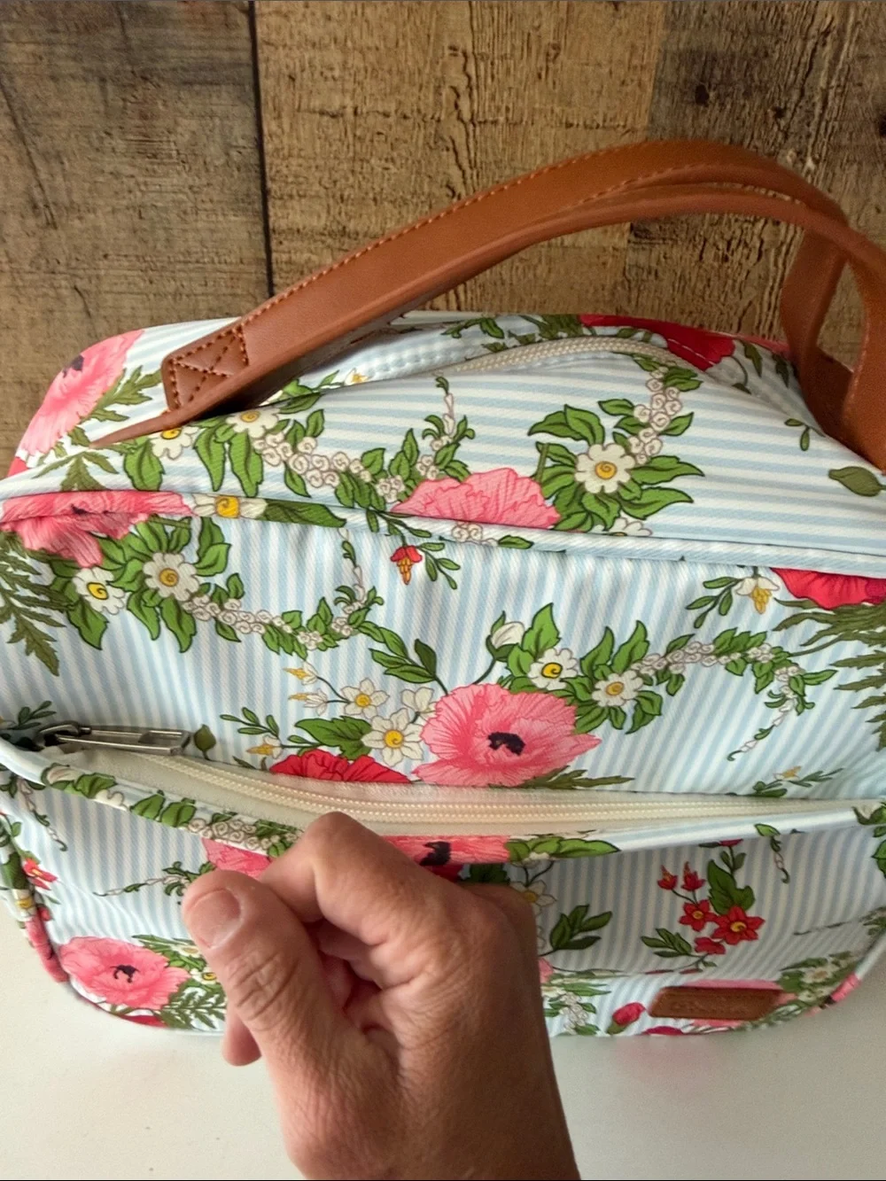 Floral Print Hanging Travel Toiletry Bag/ Cosmetic Travel Toiletry Organizer